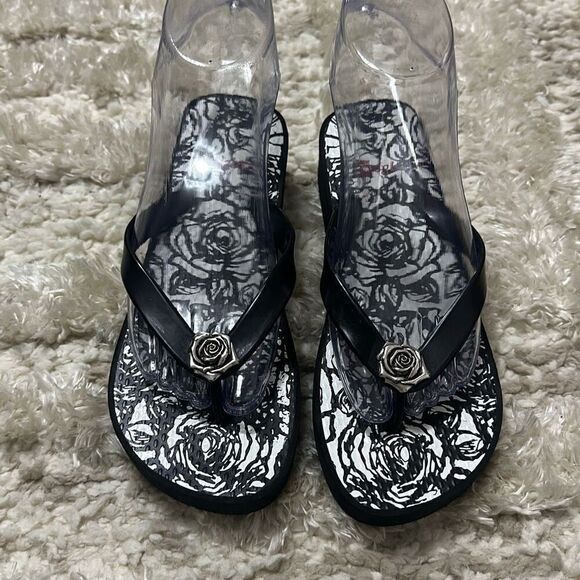 Brighton Shoes - Brighton Malibu Black/White Rose Print Wedge Sandals Women’s Sz 7